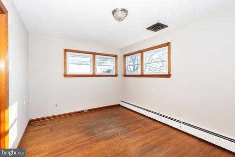 802 S Main St, Hampstead, MD 21074 photo 23