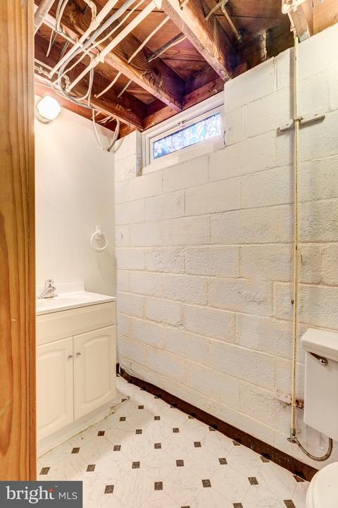 802 S Main St, Hampstead, MD 21074 photo 29