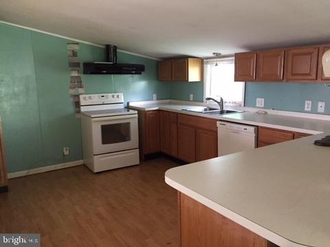 2070 Carousel Dr, Westminster, MD 21157 photo 17