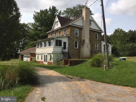 2070 Carousel Dr, Westminster, MD 21157 photo 7