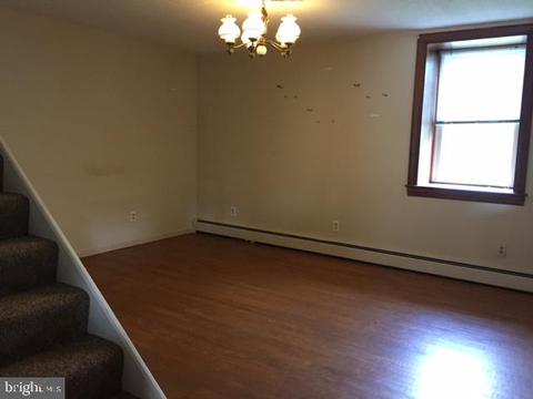 2070 Carousel Dr, Westminster, MD 21157 photo 10