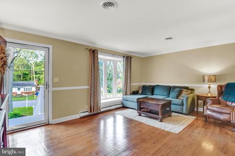 2103 Don Ave, Westminster, MD 21157 photo 4