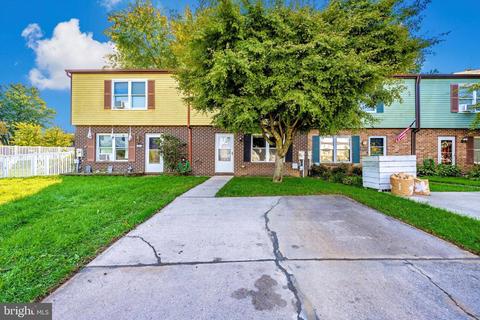 803 Ewing Dr, Westminster, MD 21158 photo 2