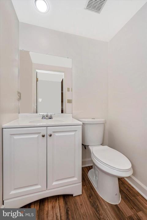 803 Ewing Dr, Westminster, MD 21158 photo 19