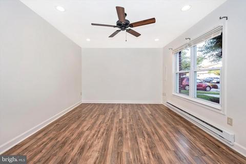 803 Ewing Dr, Westminster, MD 21158 photo 8
