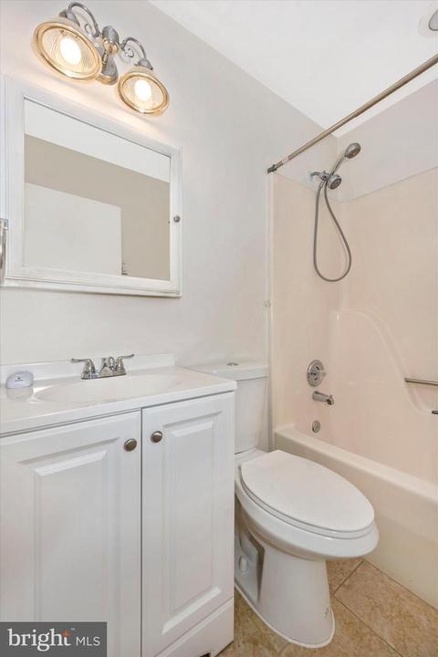 803 Ewing Dr, Westminster, MD 21158 photo 29