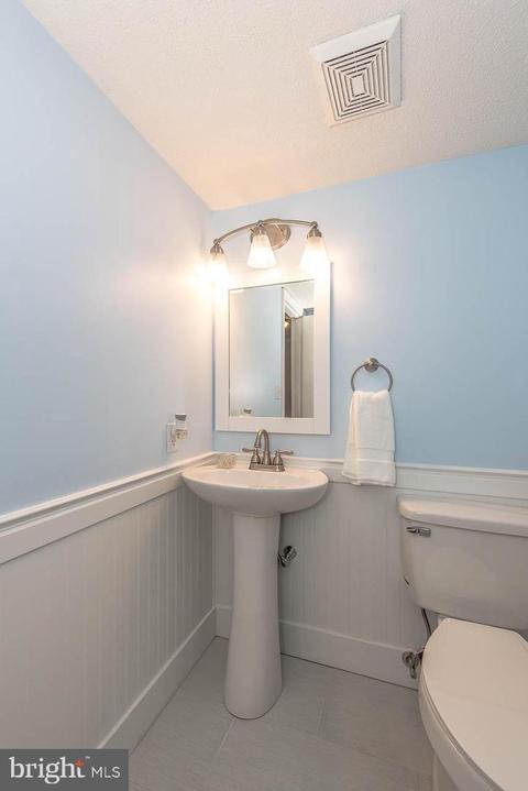 754 Windsor Dr, Westminster, MD 21158 photo 23