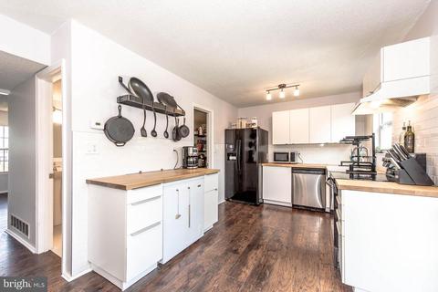 754 Windsor Dr, Westminster, MD 21158 photo 14