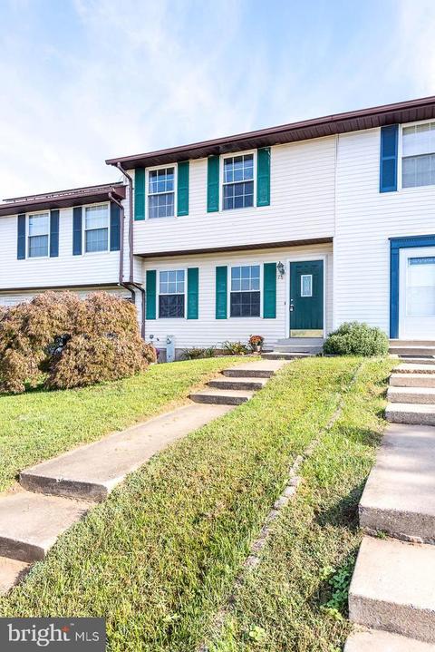754 Windsor Dr, Westminster, MD 21158 photo 5
