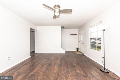 754 Windsor Dr, Westminster, MD 21158 photo 11