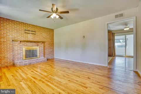 3717 Sue Dan Dr, Hampstead, MD 21074 photo 5
