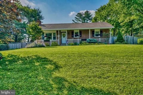 3717 Sue Dan Dr, Hampstead, MD 21074 photo 1
