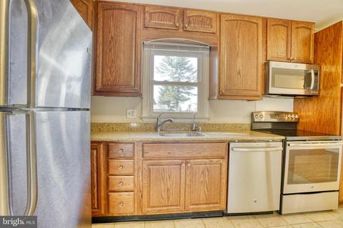 3717 Sue Dan Dr, Hampstead, MD 21074 photo 18