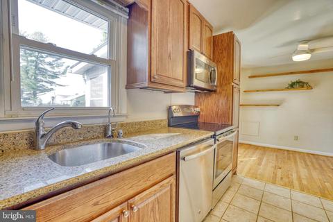 3717 Sue Dan Dr, Hampstead, MD 21074 photo 19