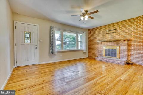 3717 Sue Dan Dr, Hampstead, MD 21074 photo 6