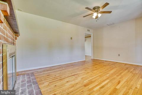 3717 Sue Dan Dr, Hampstead, MD 21074 photo 8
