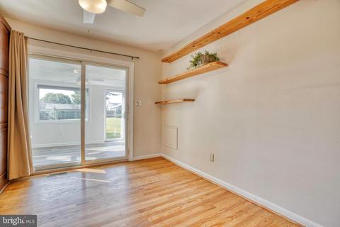 3717 Sue Dan Dr, Hampstead, MD 21074 photo 10