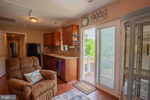998 Wampler Ln, Westminster, MD 21158 photo 12