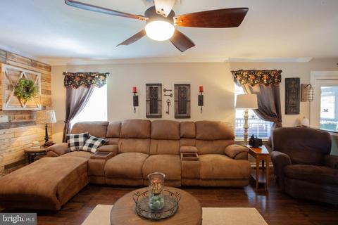 998 Wampler Ln, Westminster, MD 21158 photo 5