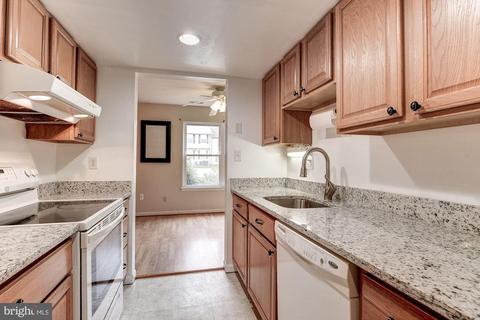 731 Johahn Dr, Westminster, MD 21158 photo 7