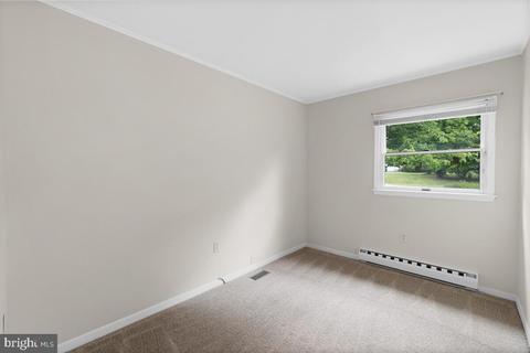 3218 Hooper Rd, New Windsor, MD 21776 photo 16