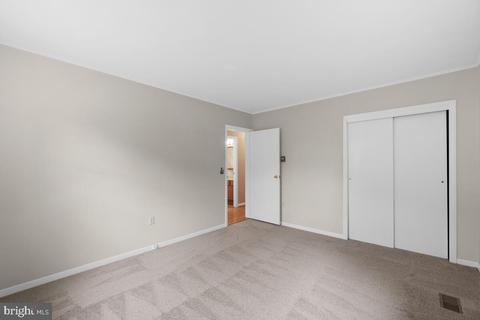 3218 Hooper Rd, New Windsor, MD 21776 photo 13