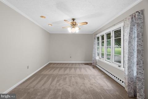 3218 Hooper Rd, New Windsor, MD 21776 photo 4