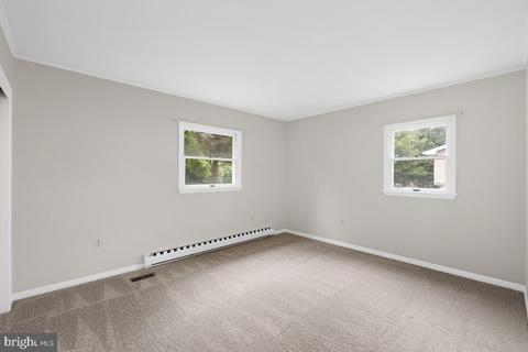 3218 Hooper Rd, New Windsor, MD 21776 photo 11