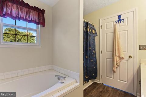 1354 Savannah Ct, Hampstead, MD 21074 photo 25