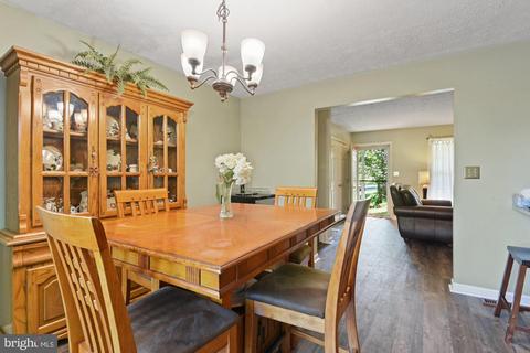 1354 Savannah Ct, Hampstead, MD 21074 photo 9