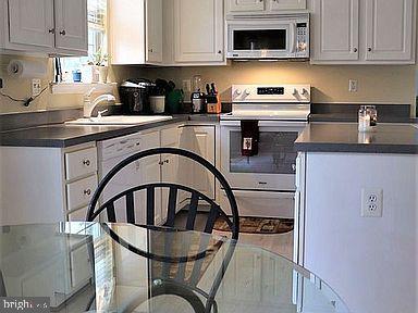 386 Choice Ct, Westminster, MD 21157 photo 4