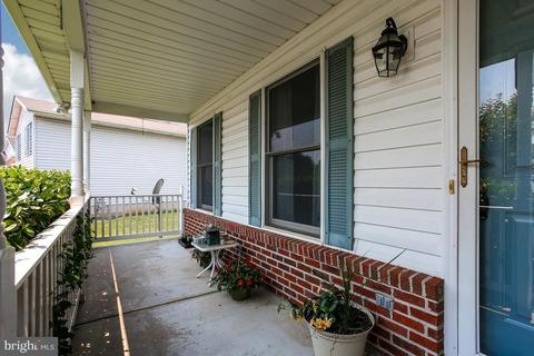837 Snowfall Way, Westminster, MD 21157 photo 3