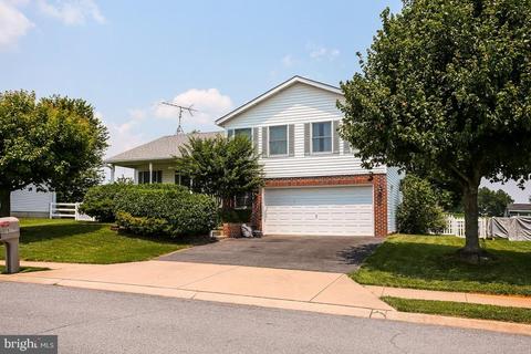 837 Snowfall Way, Westminster, MD 21157 photo 2