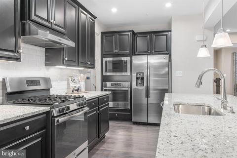 241 Pickett St, Taneytown, MD 21787 photo 13