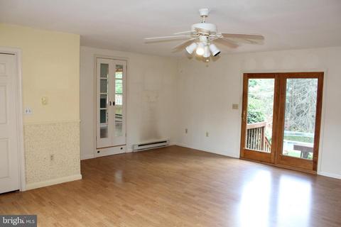 532 Marshall Dr, Westminster, MD 21157 photo 17