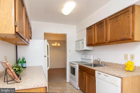 4230 Crystal Ct #3D, Hampstead, MD 21074 photo 6