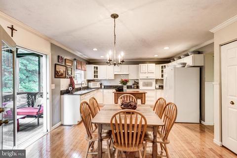 594 Juniper Ct, Westminster, MD 21158 photo 13