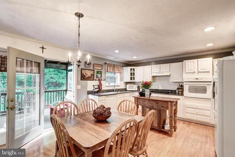 594 Juniper Ct, Westminster, MD 21158 photo 12