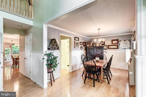 594 Juniper Ct, Westminster, MD 21158 photo 4