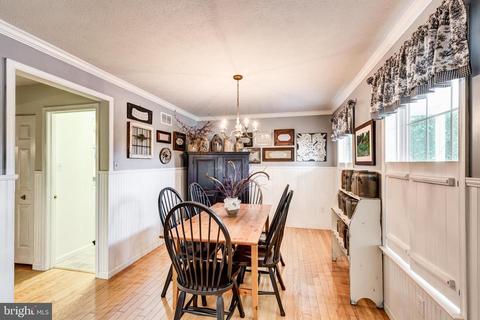 594 Juniper Ct, Westminster, MD 21158 photo 8