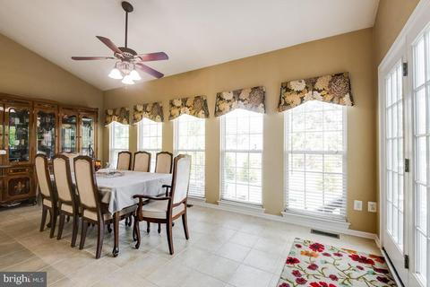 5620 Compton Ln, Eldersburg, MD 21784 photo 14