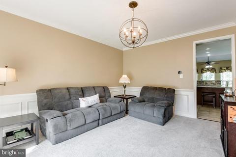 5620 Compton Ln, Eldersburg, MD 21784 photo 10