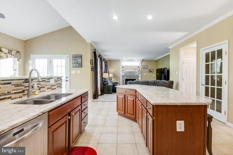 5620 Compton Ln, Eldersburg, MD 21784 photo 24