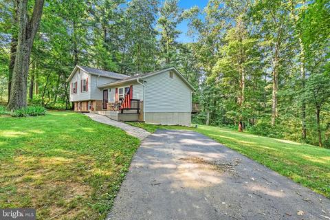 2723 Aspen Dr, Hampstead, MD 21074 photo 2