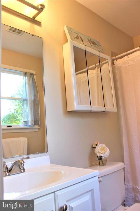 692 Johahn Dr, Westminster, MD 21158 photo 19