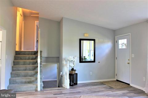 692 Johahn Dr, Westminster, MD 21158 photo 5
