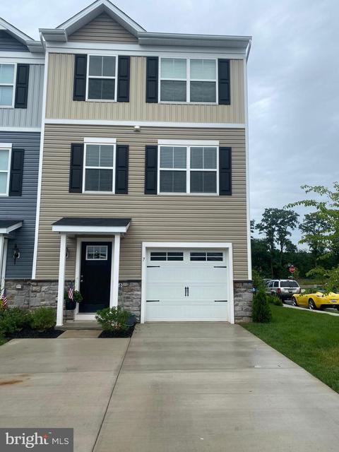 7 Jack St, Taneytown, MD 21787 photo 1