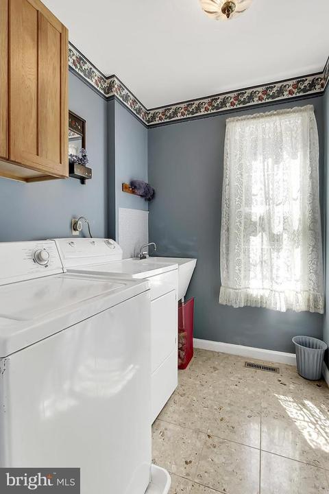 4030 Back Woods Rd, Westminster, MD 21158 photo 28