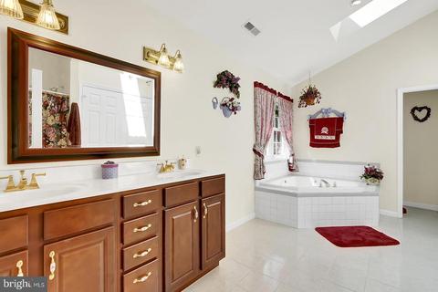 4030 Back Woods Rd, Westminster, MD 21158 photo 31