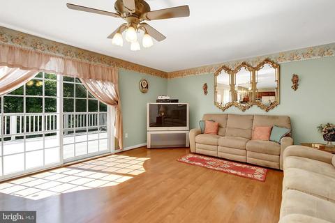 4030 Back Woods Rd, Westminster, MD 21158 photo 17
